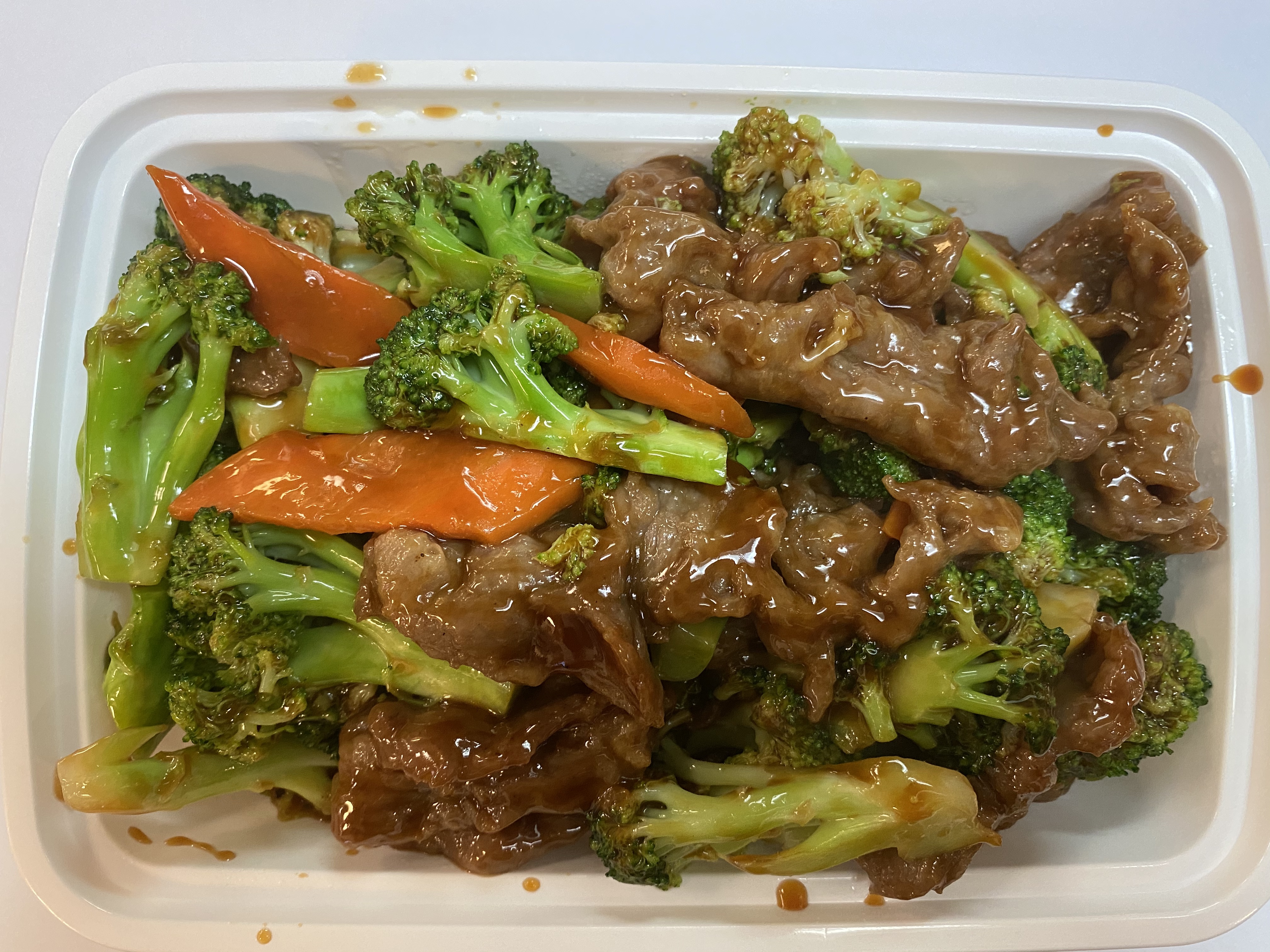 Order Beef with Broccoli food online from New Hunan Wok store, Brooklyn on bringmethat.com