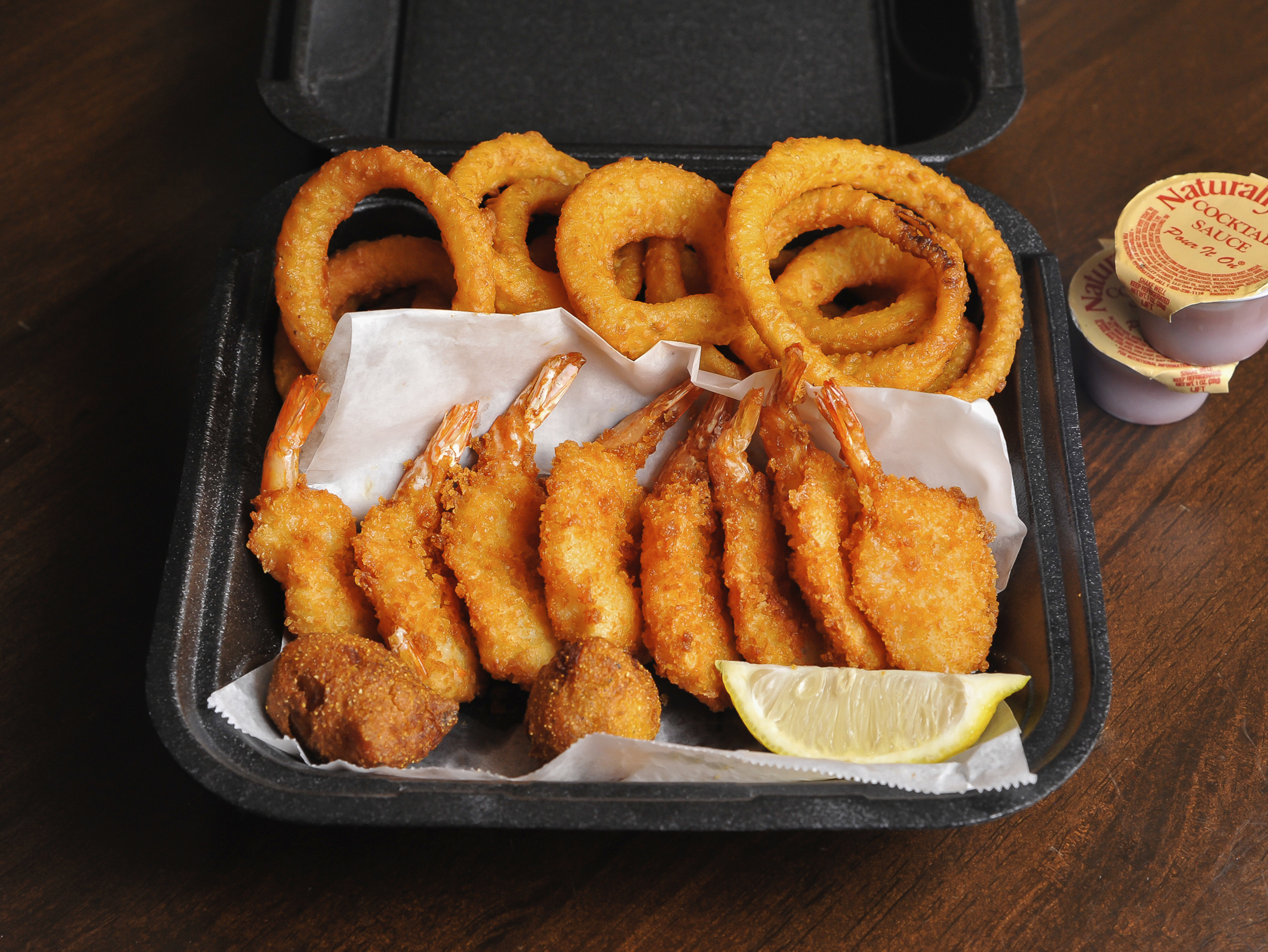 Order 12. 8 Piece Shrimp Combo Special food online from Wing Cafe store, Covington on bringmethat.com