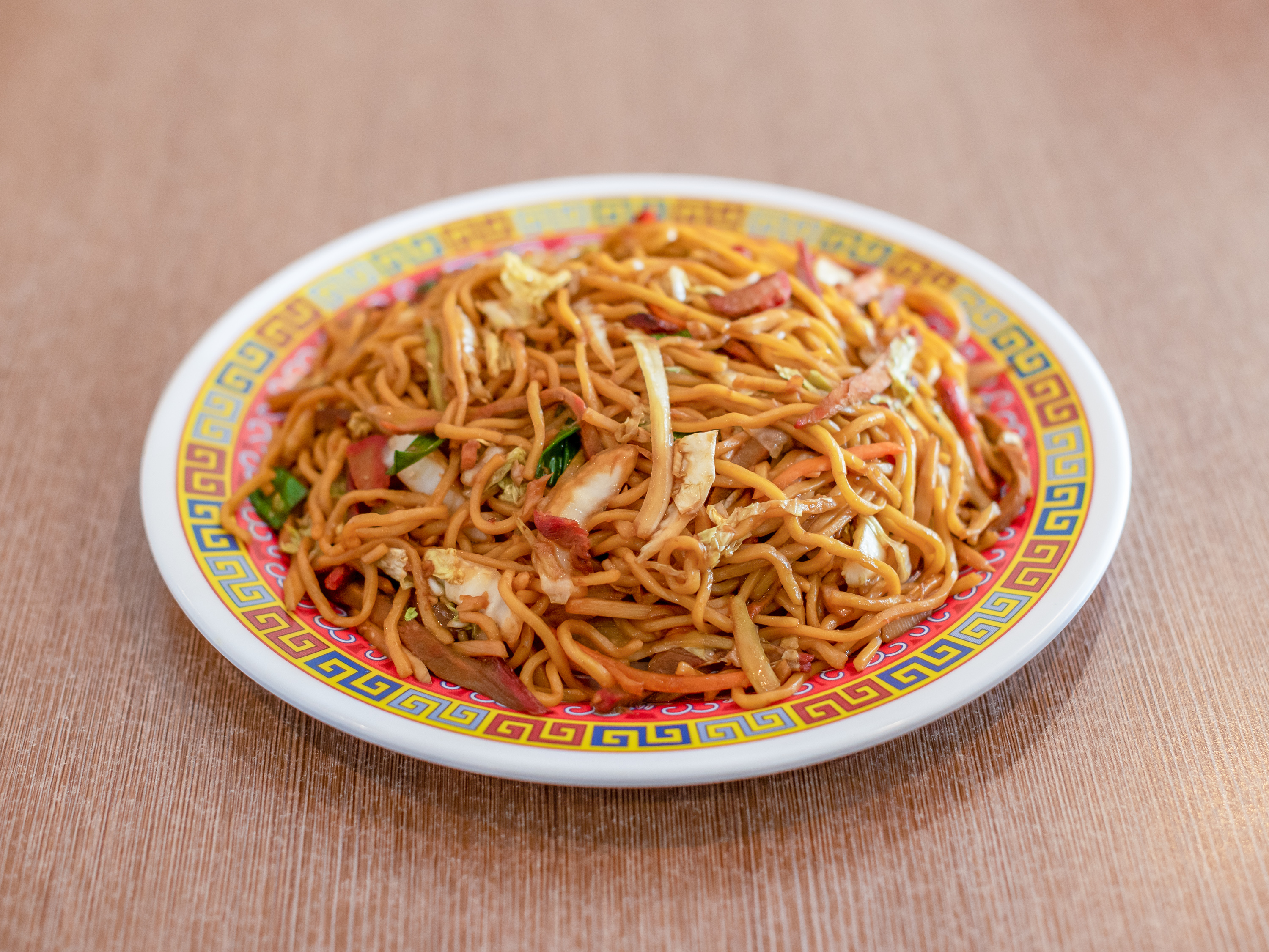 Order 41. Pork Lo Mein 叉烧捞面 food online from China Wok store, Plainfield on bringmethat.com