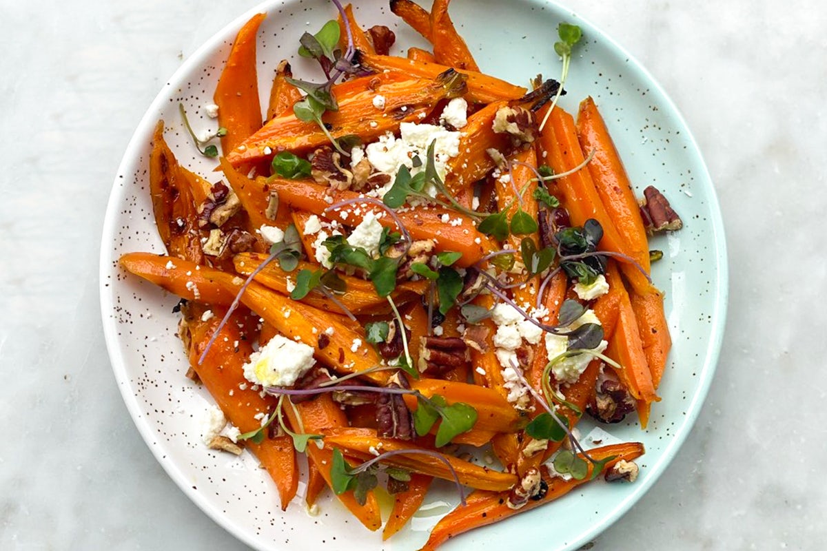 Order Side Roasted Carrots food online from Bluestone Lane Cafe store, Los Angeles on bringmethat.com