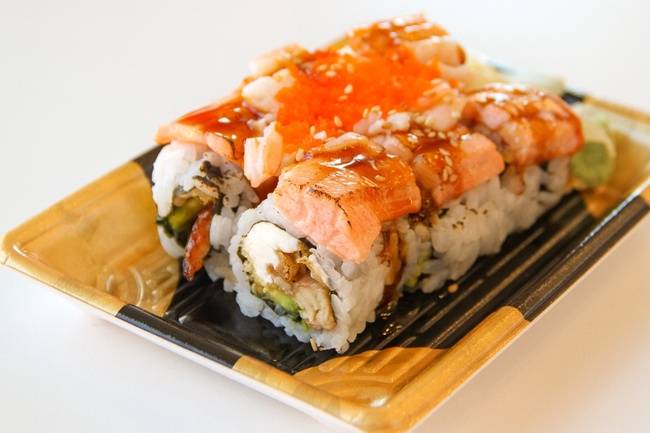 Order Seared Salmon Maki food online from B Cafe store, Quincy on bringmethat.com