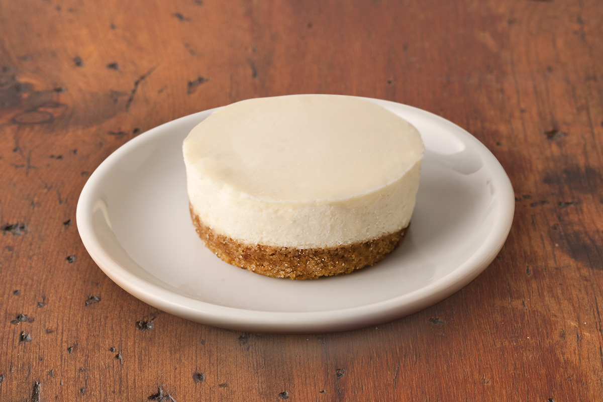 Order Classic Individual Cheesecake food online from La Madeleine store, Tyler on bringmethat.com