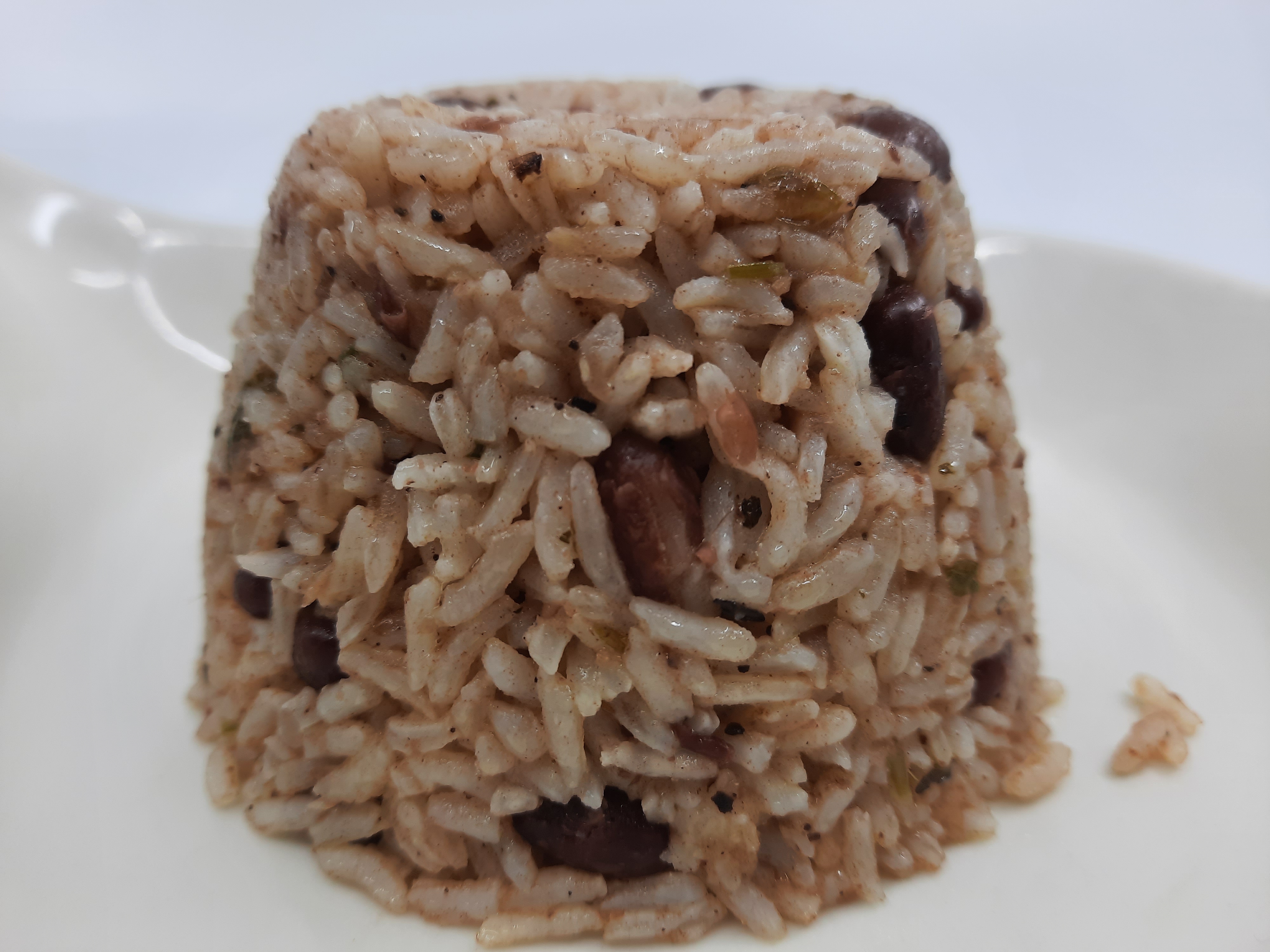 Order Rice & Peas food online from Country Kitchen store, New Rochelle on bringmethat.com