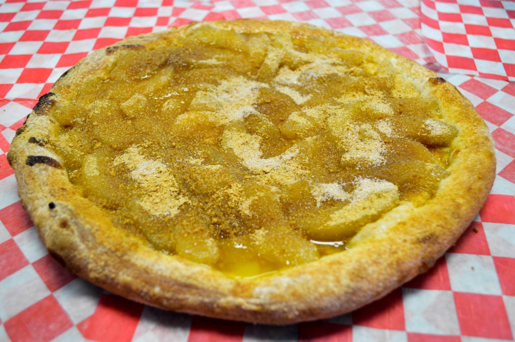 Order Apple Pie Pizza food online from Jackpot Pizza store, Spring on bringmethat.com