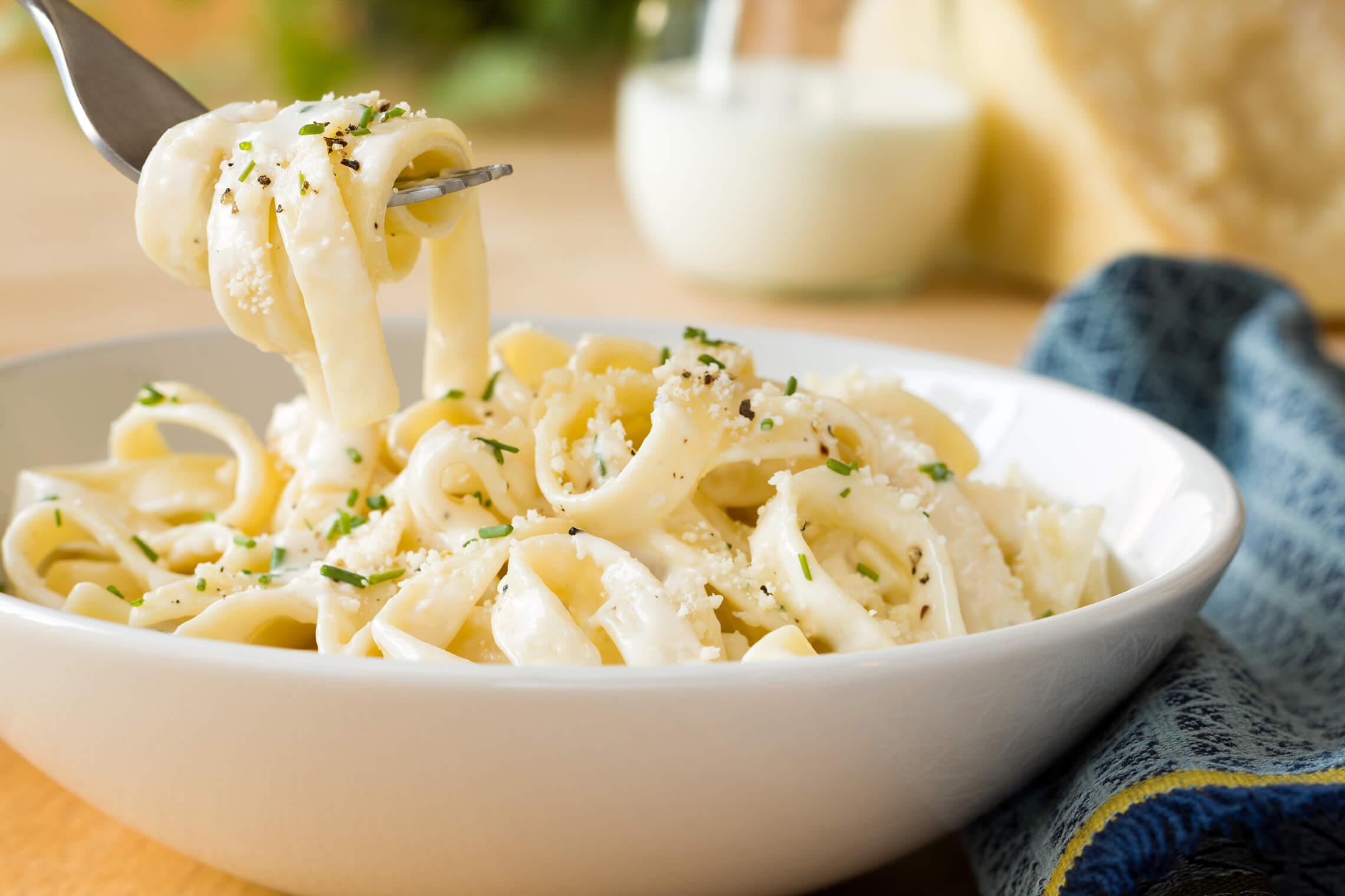 Order 20. Fettuccine Alfredo food online from Fellini Cafe Of Media store, Media on bringmethat.com