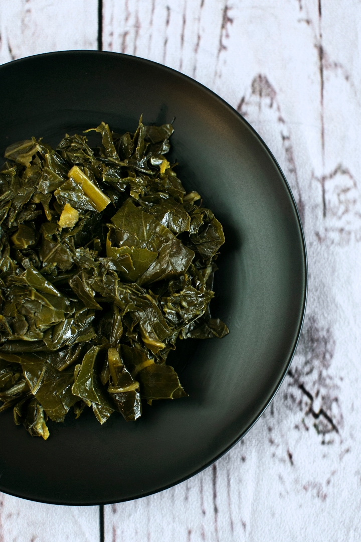 Order Collard Greens food online from Busy Bee Cafe store, Atlanta on bringmethat.com