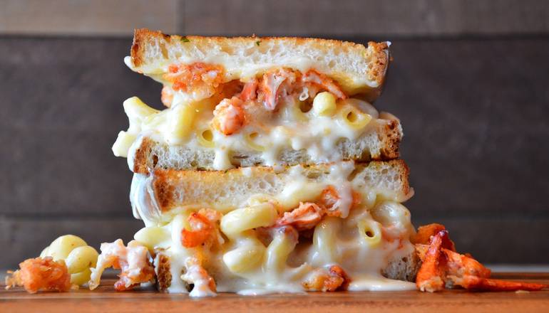 Order Fan Favorite! Lobster Mac Grilled Cheese food online from American Grilled Cheese Company store, Northridge on bringmethat.com