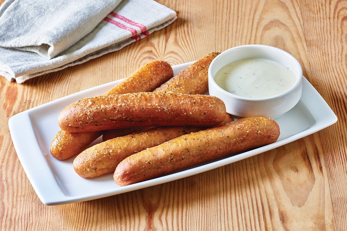 Order Breadsticks with Alfredo Sauce food online from Applebee store, Bethlehem on bringmethat.com