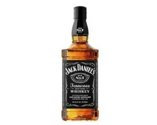 Order Jack Daniel's Black Label, 1.75L whiskey (40.0% ABV) food online from Bushwick store, Brooklyn on bringmethat.com
