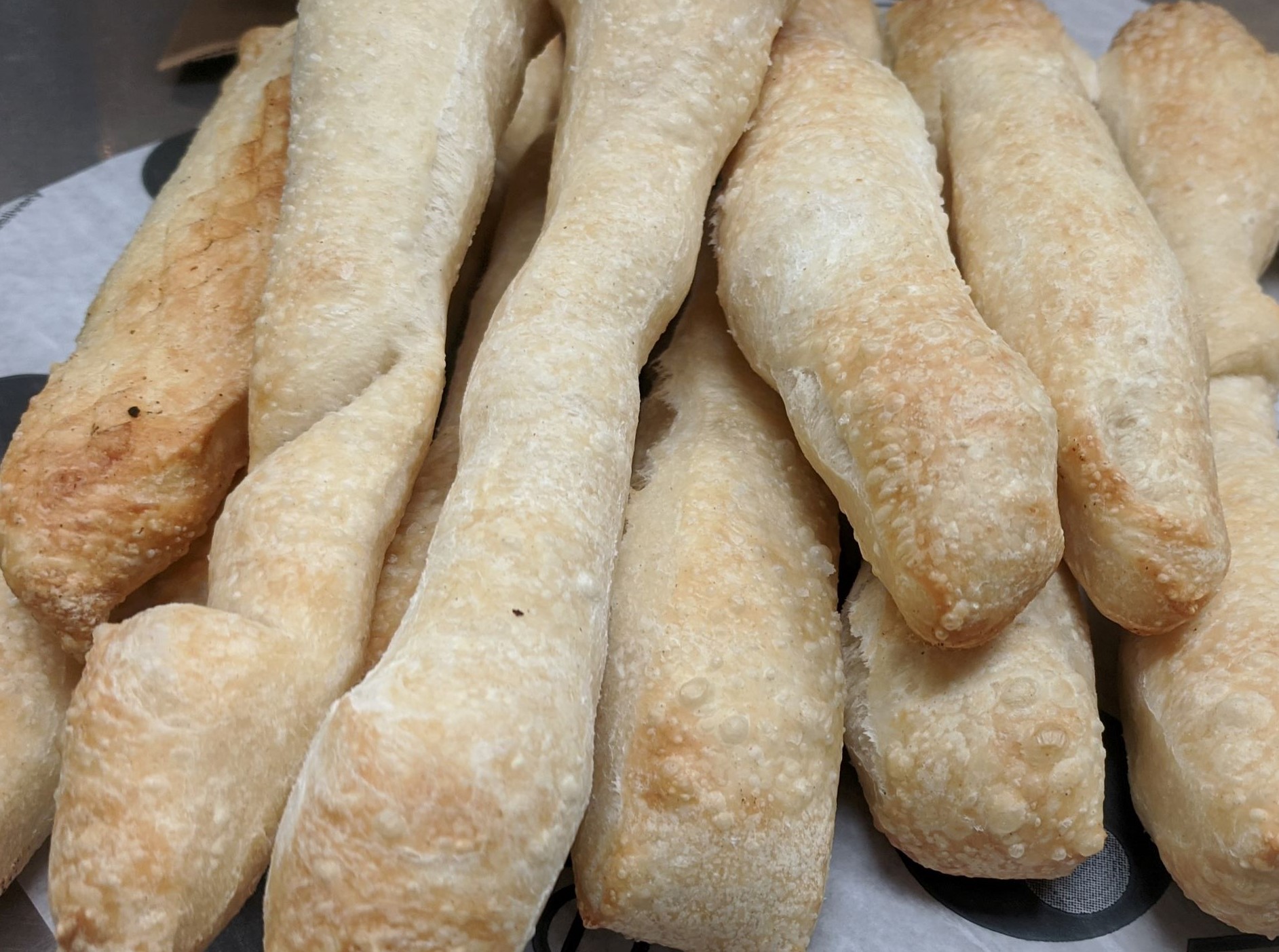 Order Breadsticks food online from Aver's Pizza South Btown store, Bloomington on bringmethat.com