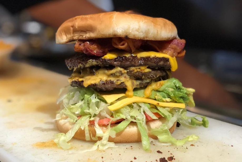 Order Bacon Burger food online from Trompo Taqueria & Burgers store, Garland on bringmethat.com
