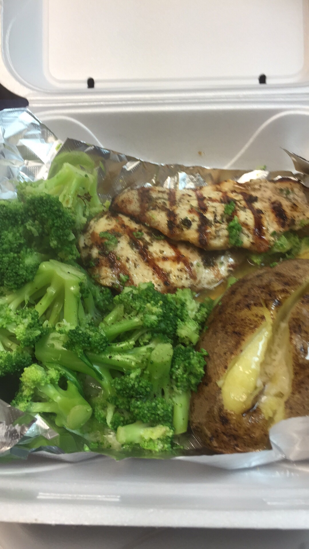 Order Grilled Chicken food online from Capone's Pizzeria store, Bloomingdale on bringmethat.com
