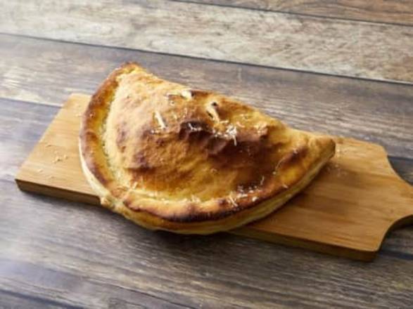 Order Calzone food online from Salerno Pizzeria & Sports Bar store, Hodgkins on bringmethat.com