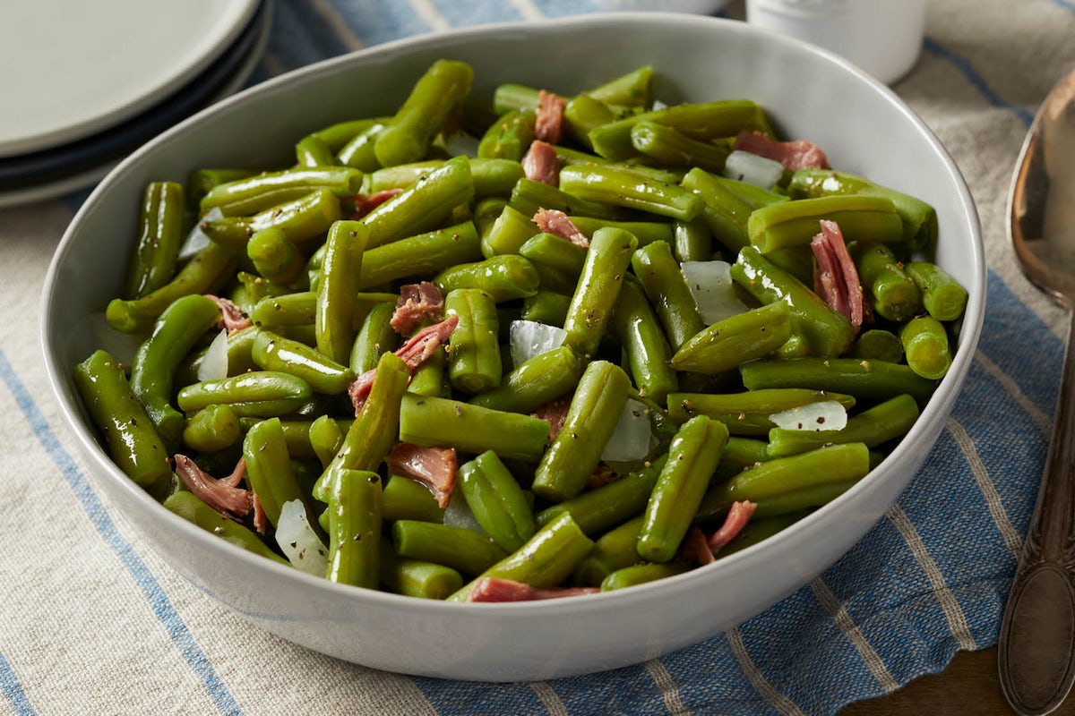 Order Family Size Green Beans with Ham  food online from Bob Evans store, Dearborn on bringmethat.com