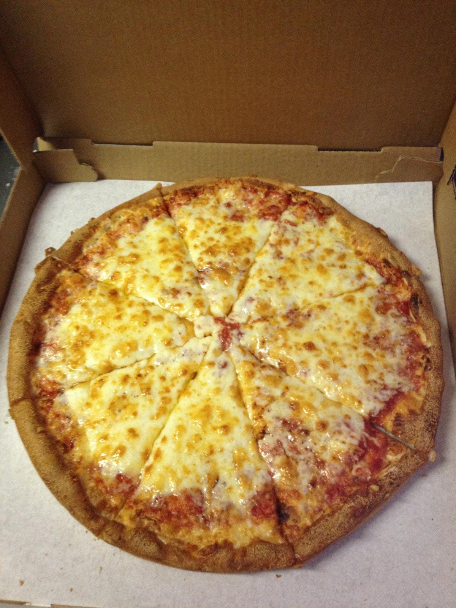 Order Cheese Pizza - Small food online from Pizza World store, Salem on bringmethat.com