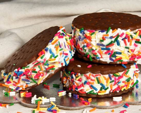 Order Ice Cream Sandwich food online from Amy's Ice Creams store, Rollingwood on bringmethat.com