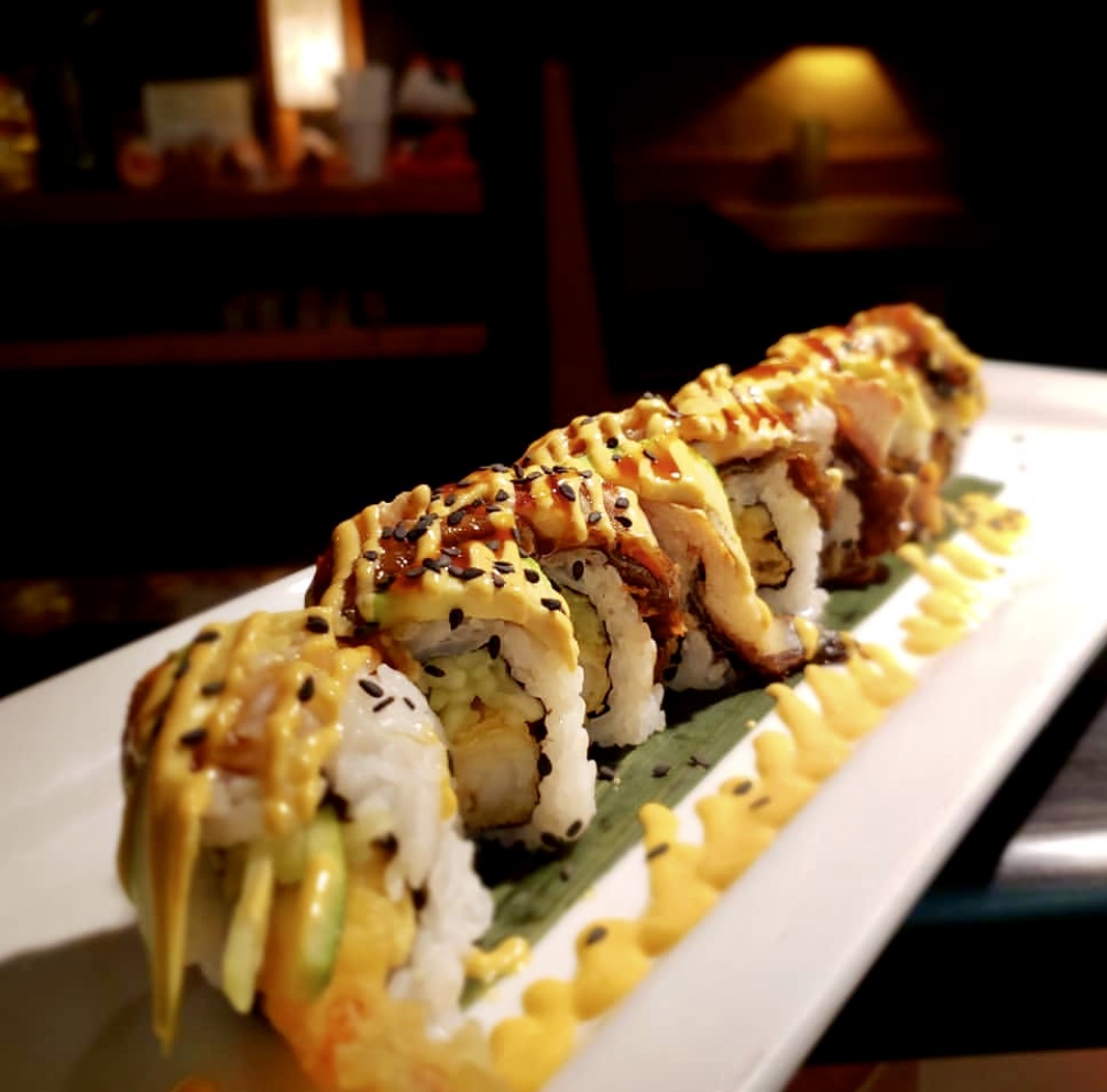 Order Red Dragon Roll food online from Momo Sushi store, Lake Oswego on bringmethat.com