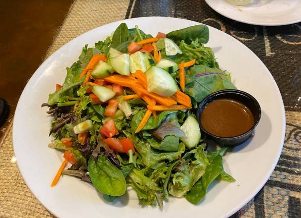 Order House Salad - Dinner food online from Monterey Cookhouse store, Monterey on bringmethat.com