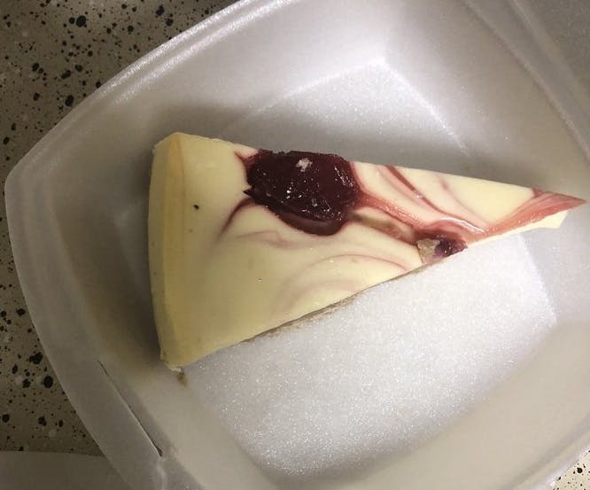 Order Cheesecake - Dessert food online from Best Pizza & Wings store, College Park on bringmethat.com
