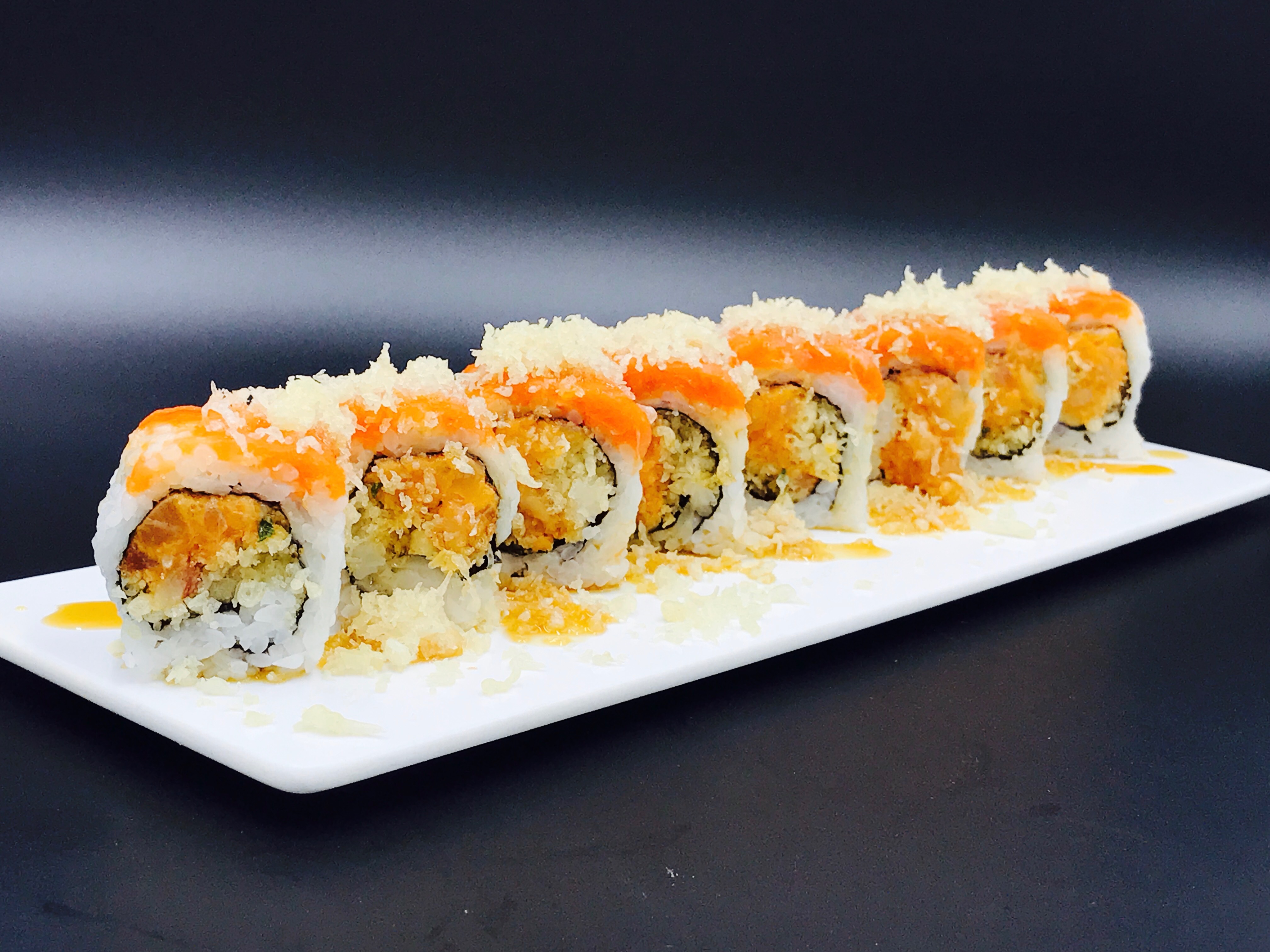 Order Dynamite Roll food online from Sushi King store, Charlottesville on bringmethat.com
