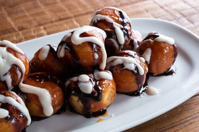 Order Macked Out Doughnuts food online from Carolina Ale House store, Augusta on bringmethat.com