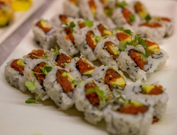 Order Spicy Tuna Roll food online from 100s Seafood Buffet store, San Diego on bringmethat.com