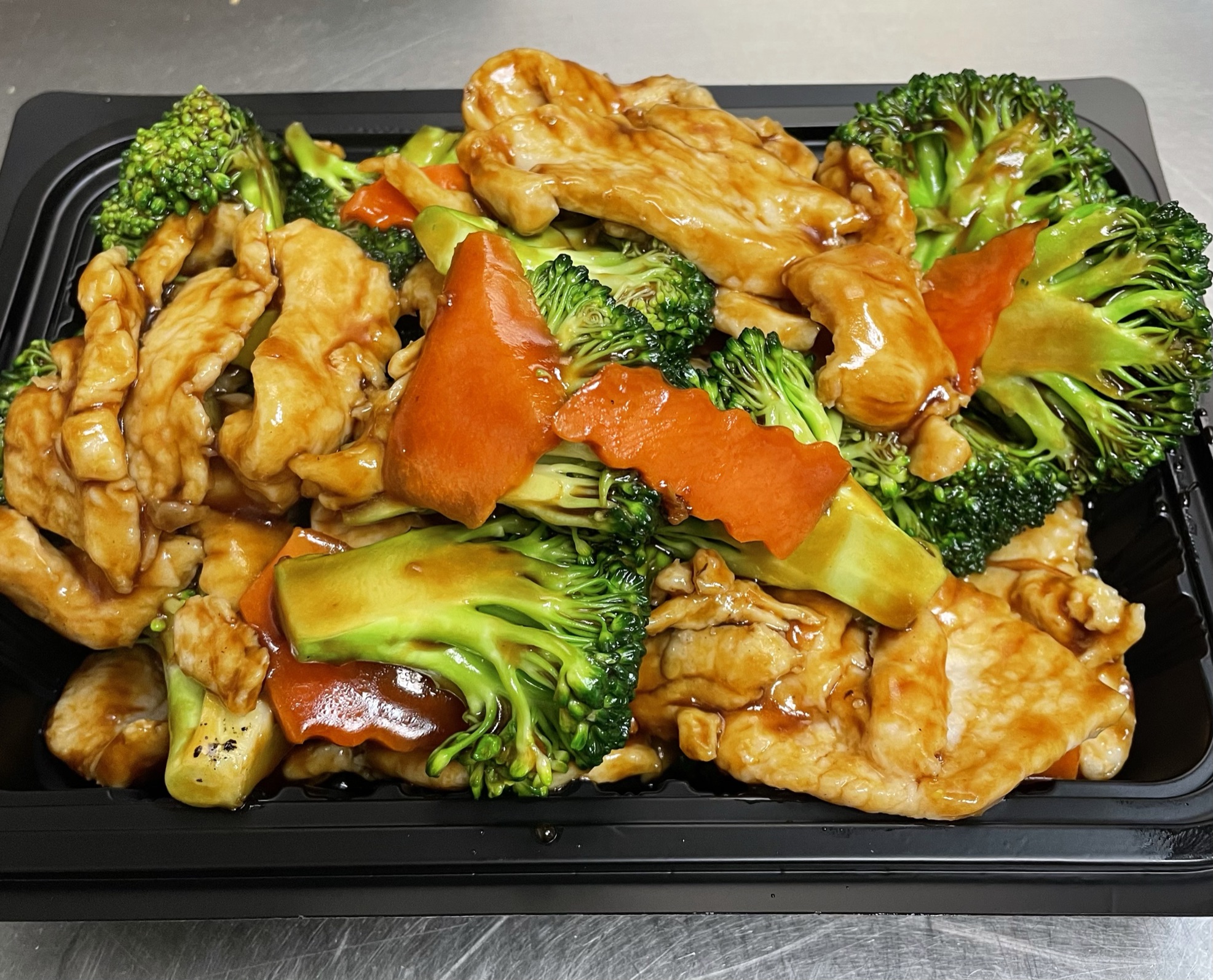 Order CK4. Chicken Broccoli food online from Szechuan Chinese Restaurant store, Dallas on bringmethat.com