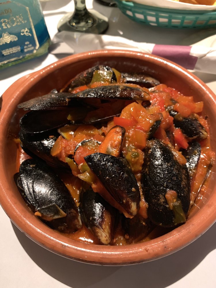 Order Mussels food online from El Patron Grill & Bar store, Flushing on bringmethat.com