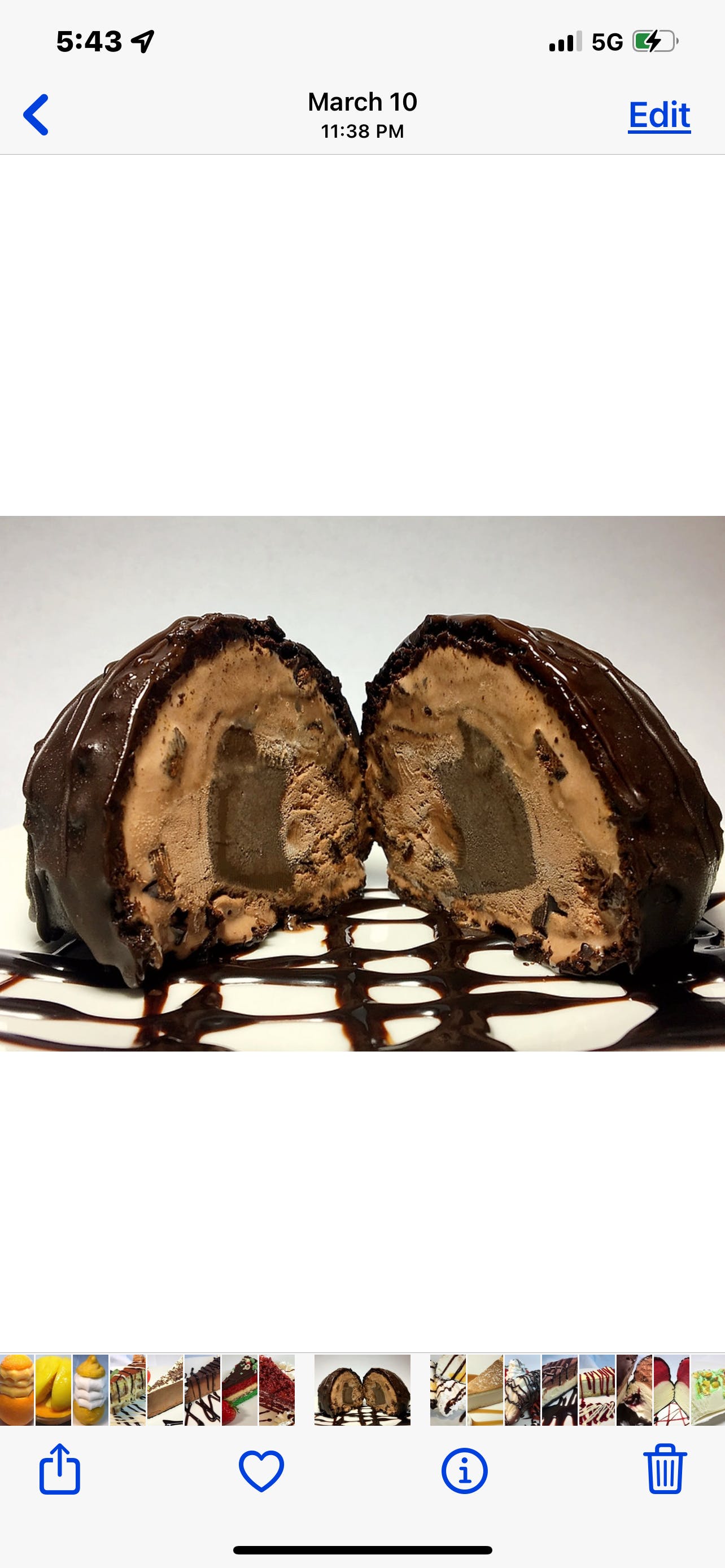 Order Chocolate Mudd Pie Truffle - Product food online from 125th Pizza Of Harlem store, Harlem on bringmethat.com