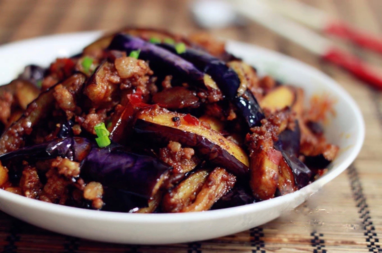 Order 91. Spicy Garlic Eggplant food online from Rising Sun Chinese Food store, Foothill Ranch on bringmethat.com