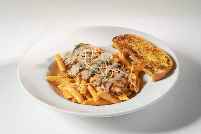 Order GRILLED CHICKEN PASTA (Half Portion) food online from Glory Days Grill store, Providence on bringmethat.com