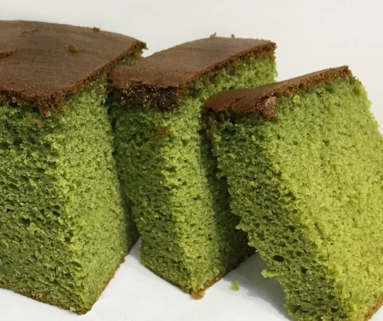 Order Matcha Green Tea Castella - Sponge Cake food online from Hansel & Gretel Bakery Cafe store, Suwanee on bringmethat.com