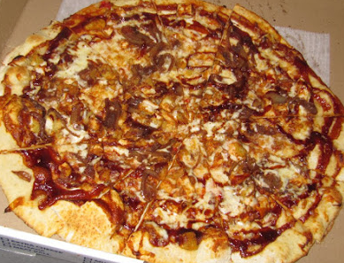 Order BBQ Chicken Pizza food online from B&B Pizzeria store, Hesperia on bringmethat.com