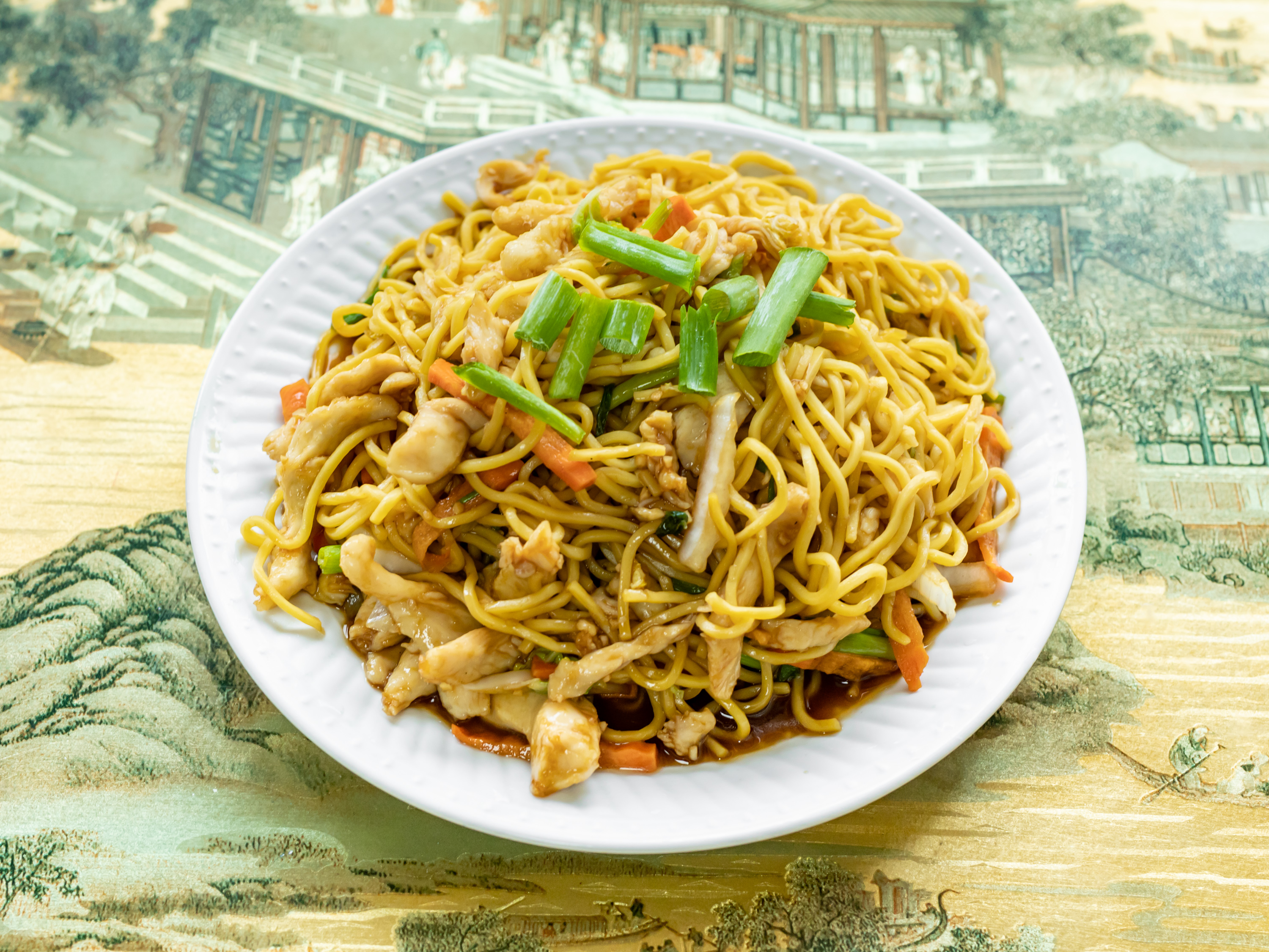 Order 65. Chicken Lo Mein food online from New Rooster Kitchen store, Mastic Beach on bringmethat.com