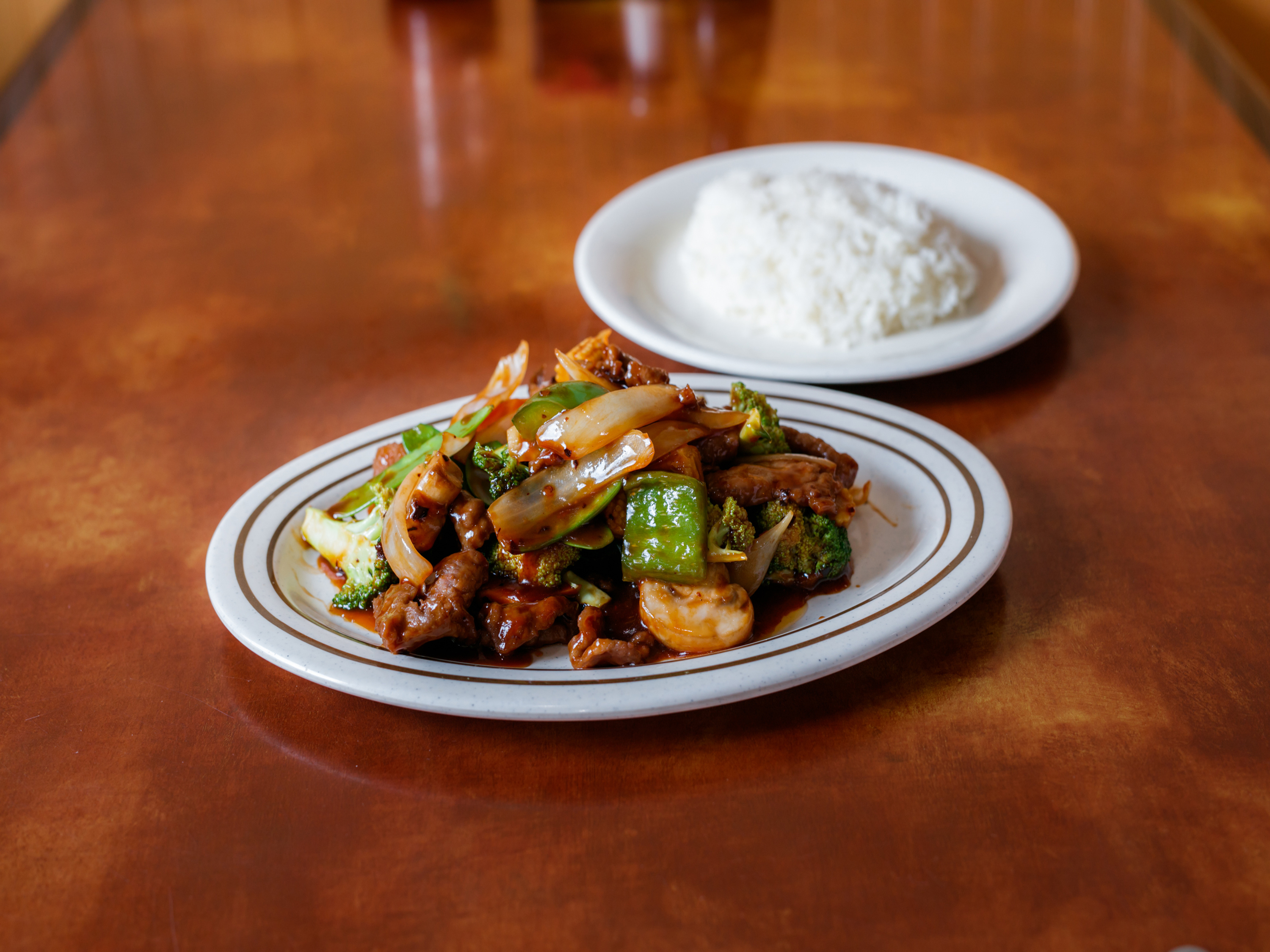 Order BF1. Mongolian Beef food online from China Garden store, Auburn on bringmethat.com