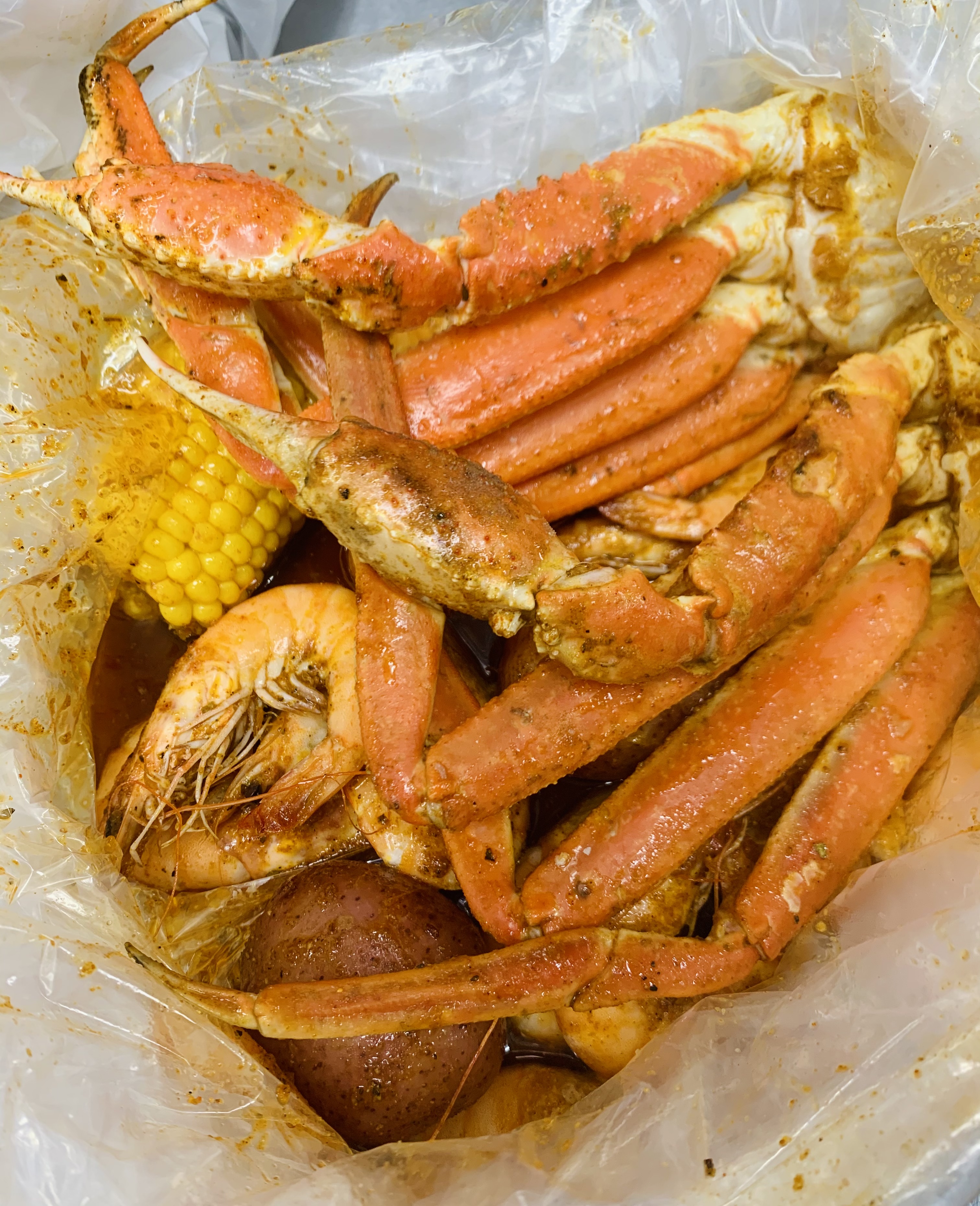 Order #2. Snow Crab Leg & Shrimp (Head-on) food online from Boiling Catch store, Brockton on bringmethat.com