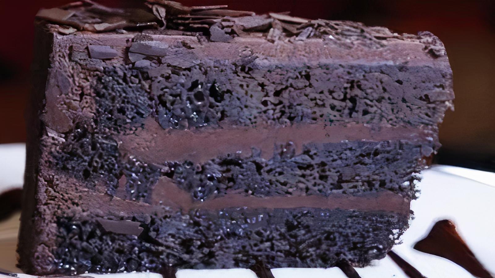 Order Chocolate Cake food online from Angelico Pizzeria and Cafe store, Washington on bringmethat.com