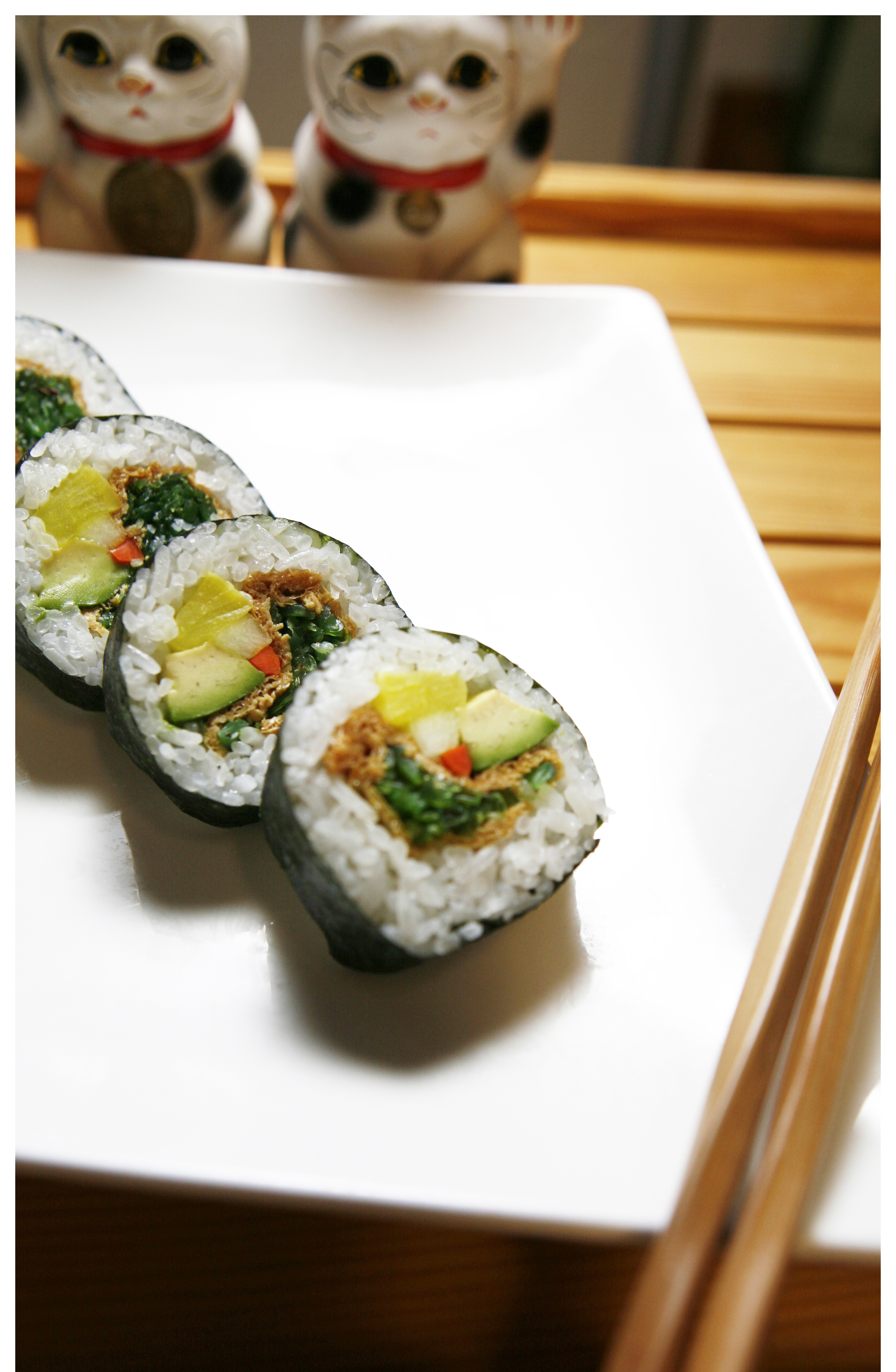 Order Vegetable Roll food online from Azuma Japanese Cuisine store, Cupertino on bringmethat.com