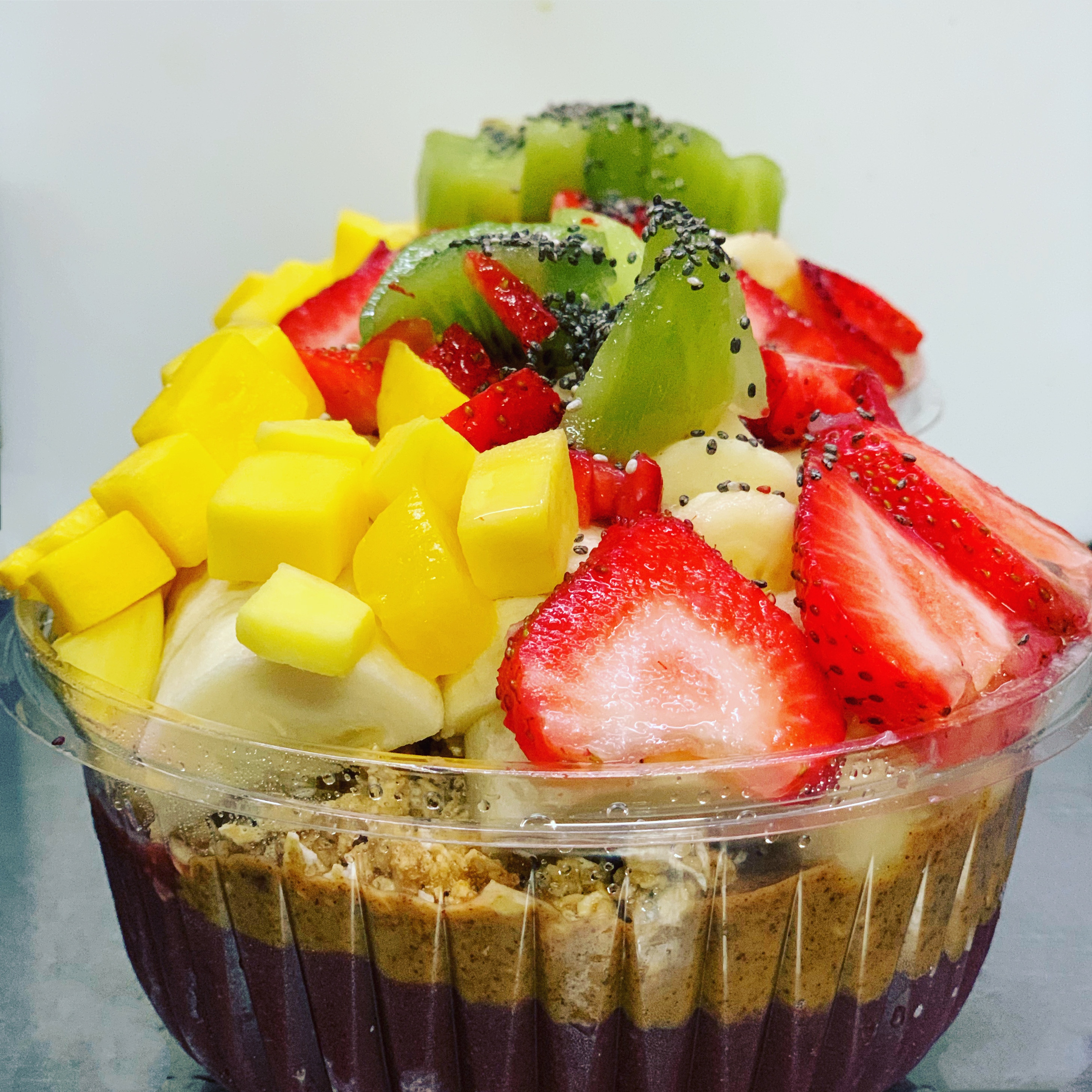 Order 27. Acai Almond Butte Bowl food online from Hawa Smoothies store, New York on bringmethat.com