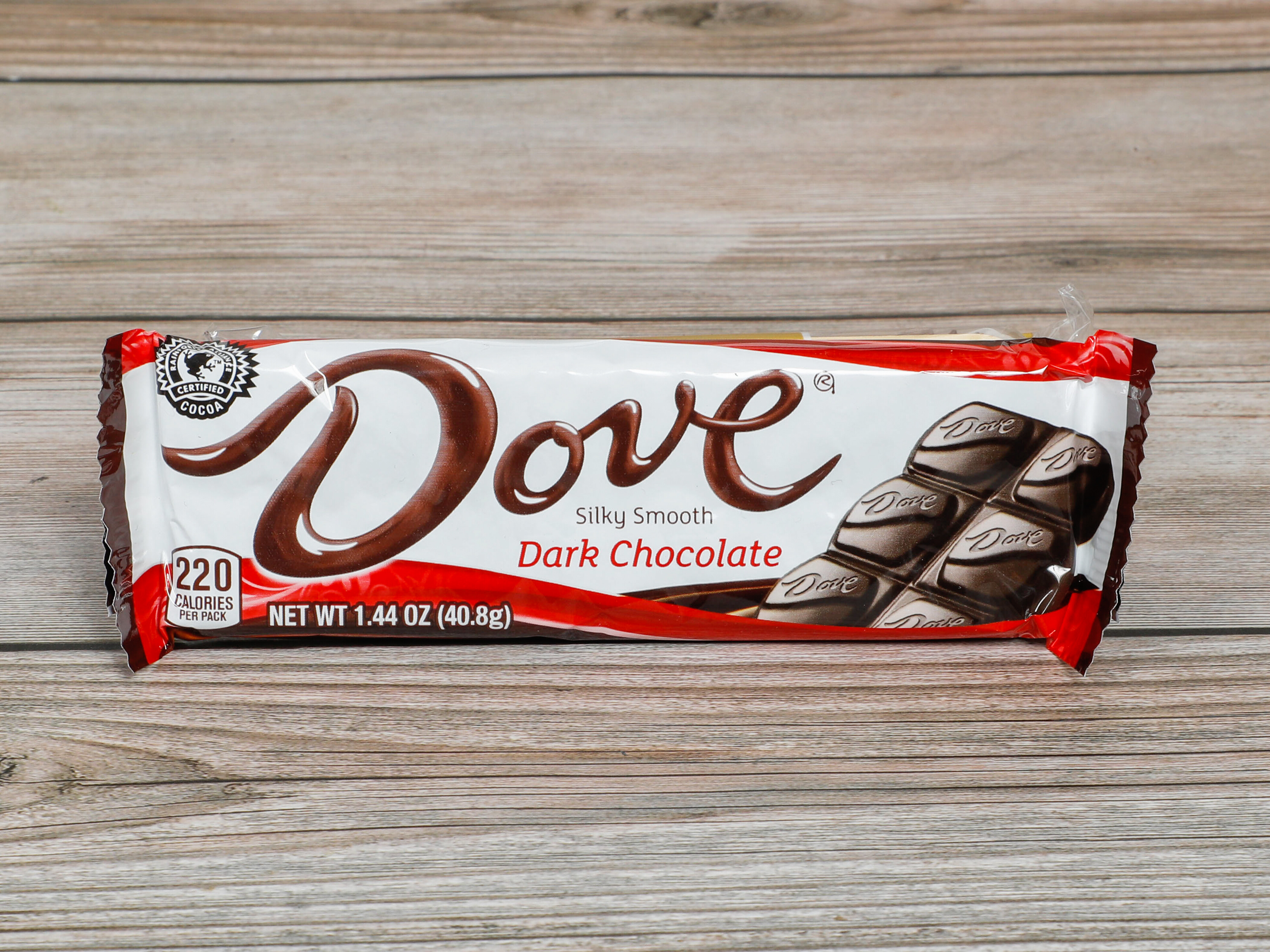 Order Dove Dark Chocolate food online from Amigos Halal Market store, Daly City on bringmethat.com