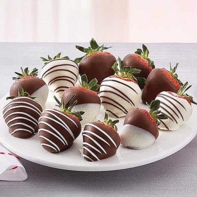 Order Strawberry Delight food online from Maumee Valley Chocolate & Candy store, Maumee on bringmethat.com