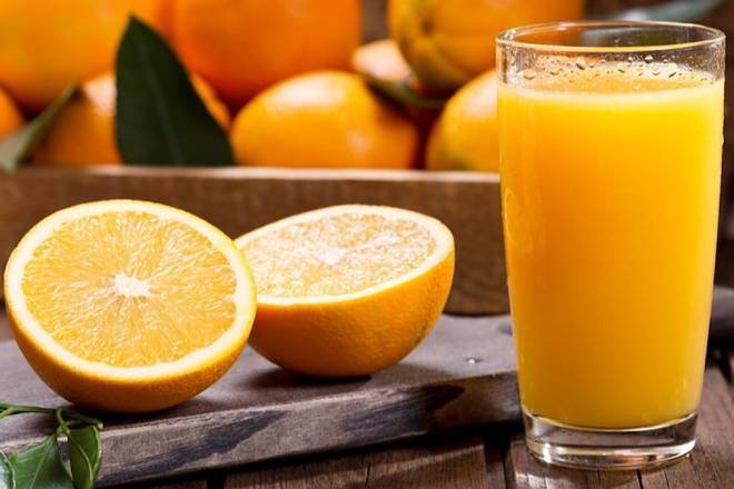 Order 16 oz. Orange Juice food online from Grilled Cheesin store, Buffalo Grove on bringmethat.com
