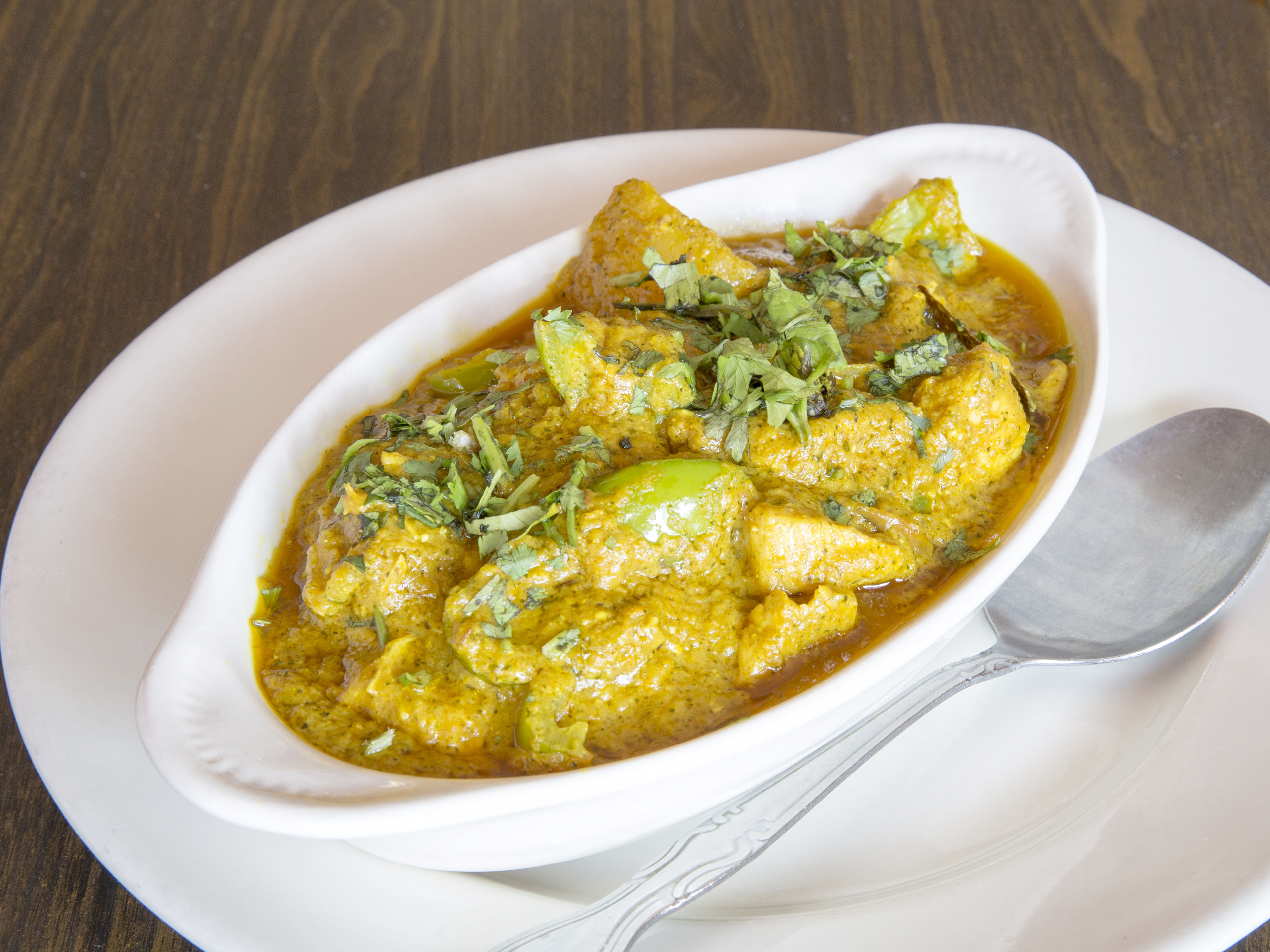 Order Jalfrazie Curry Entree food online from India's Flavor - Verdugo Rd store, Glendale on bringmethat.com