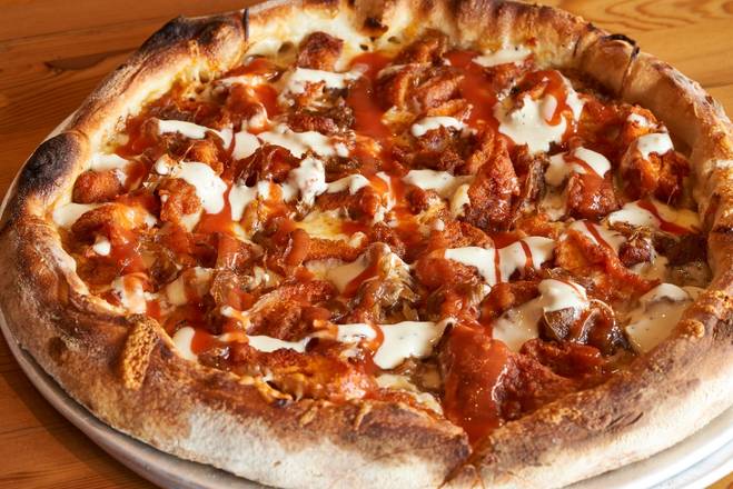 Order Buffalo Chicken Pizza food online from Lincoln Tavern and Restaurant store, Boston on bringmethat.com