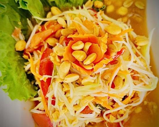 Order Papaya Salad (Thai Style) food online from Thai Thai store, Norman on bringmethat.com