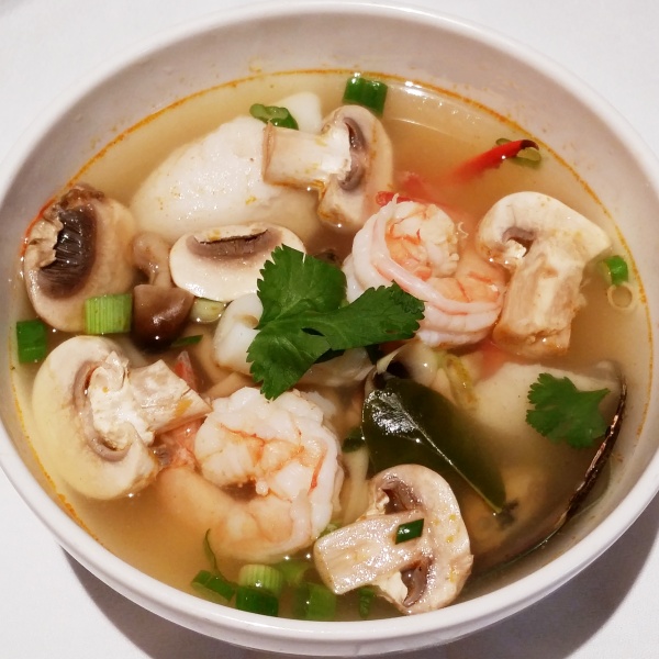 Order 28. Spicy Seafood Soup food online from Rincome Restaurant store, Northridge on bringmethat.com