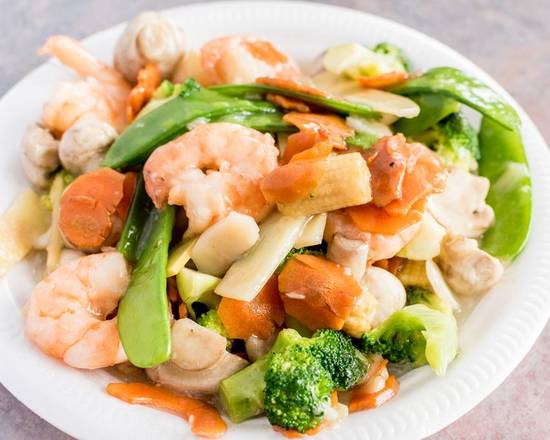 Order Steamed Shrimp & Mixed Vegetables 蒸什菜蝦 food online from Bamboo Garden store, Savannah on bringmethat.com