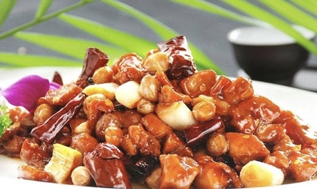 Order Kung Pao Chicken 宫保鸡 food online from Sichuan Tasty store, San Francisco on bringmethat.com