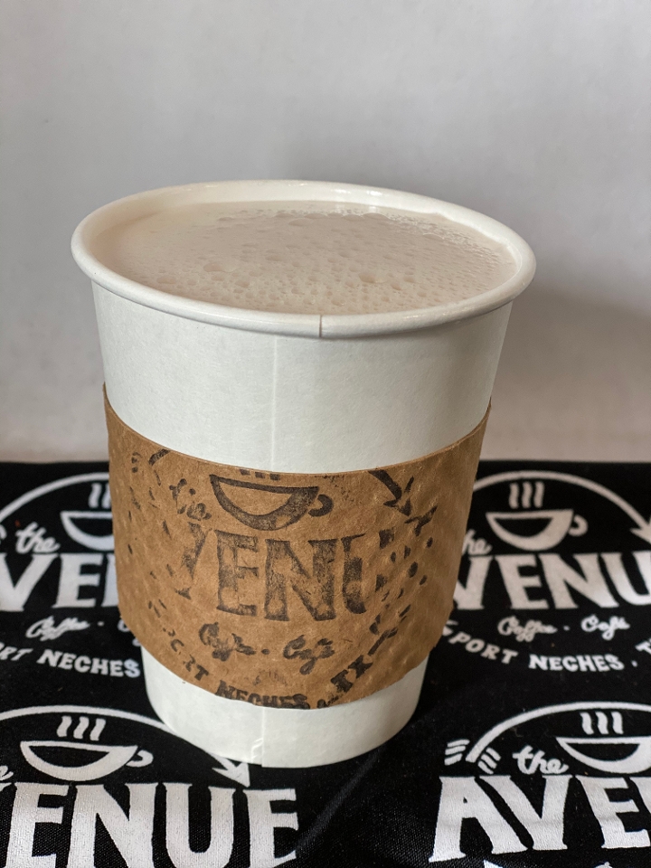 Order SM CHAI LATTE (12OZ) food online from The Avenue Coffee & Cafe store, Port Neches on bringmethat.com