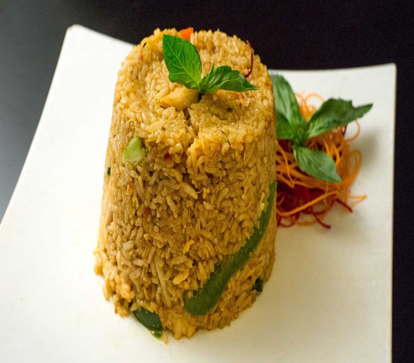 Order Spicy Basil Fried Rice Tray food online from At Nine Restaurant & Bar store, New York on bringmethat.com